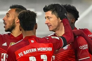  多特蒙德主帅赛后坦言球队防守存在隐患  