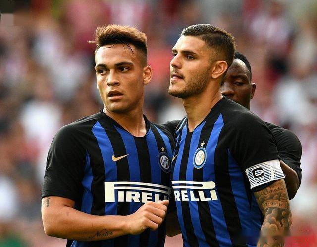  劳塔罗双响助国米登顶意甲积分榜首  